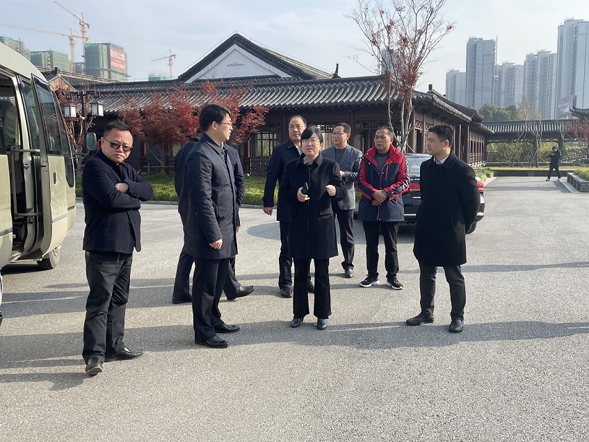 淮安市洪澤區(qū)來(lái)邗考察揚(yáng)州西花園修改.jpg